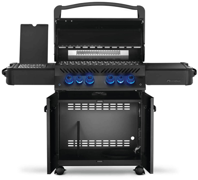 Napoleon gas grill Phantom Prestige 500